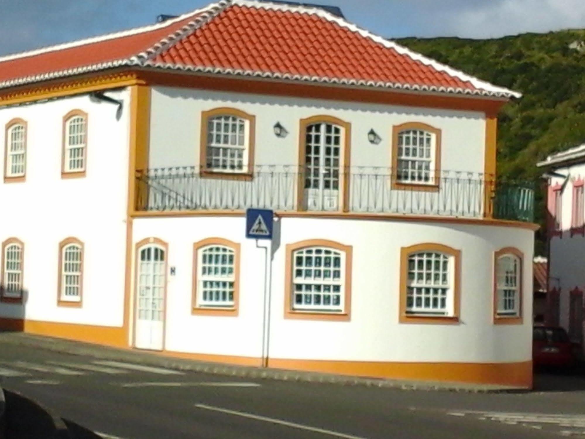 Hotel Branco I Praia da Vitoria Ngoại thất bức ảnh